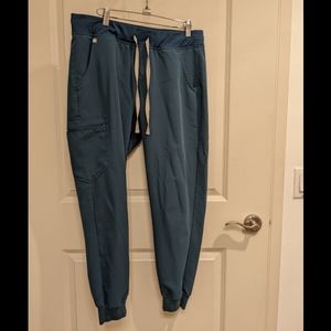 Figs Zamora Jogger scrub pant Caribbean size Large